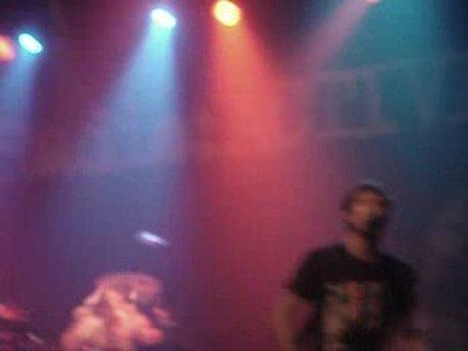 Mcfly au bataclan 18.09.09 Paris - Corrupted