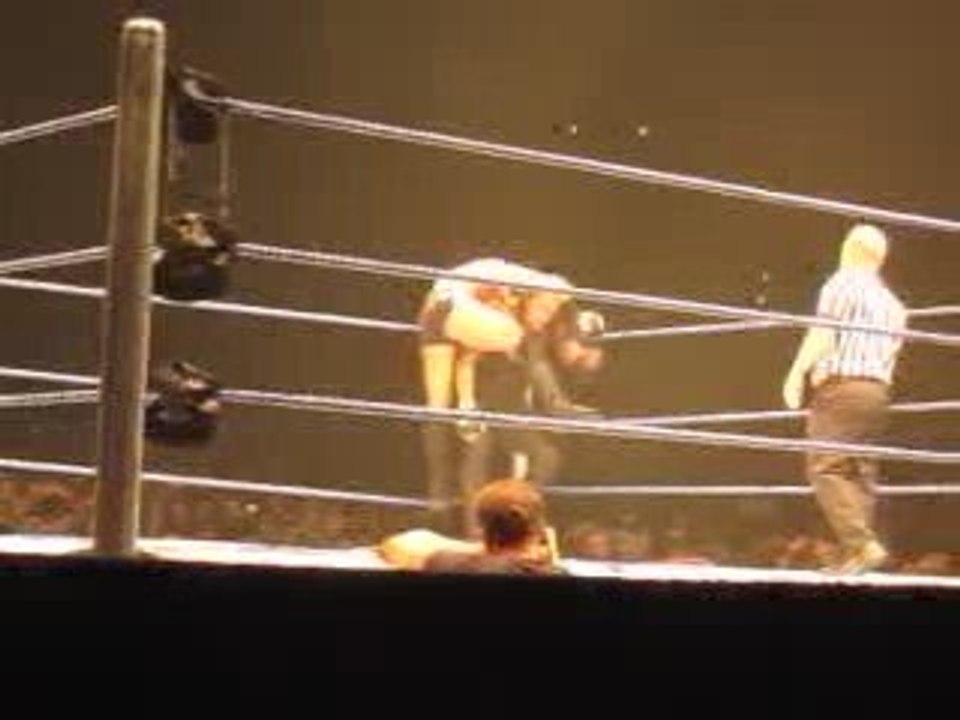 CM Punk prend le dessus contre l'undertaker