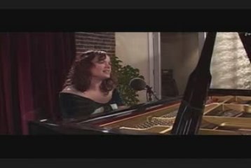 Angel (Sarah McLachlan) ~ Allison Crowe (live-off-the-floor)