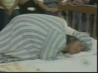 Comicos Ambulantes - El Dormilon (Wake Up Prank)