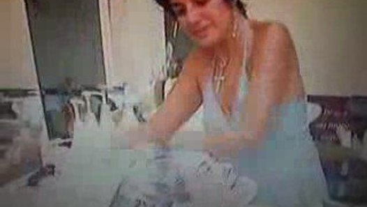 Shampooing long hair - Vidéo Dailymotion