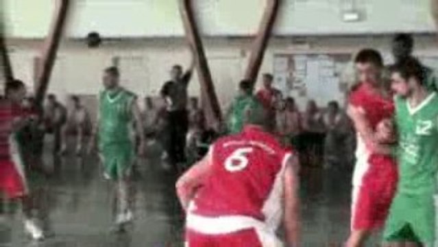 basket : COBeauvais face à Amiens Longueau 57 - 77