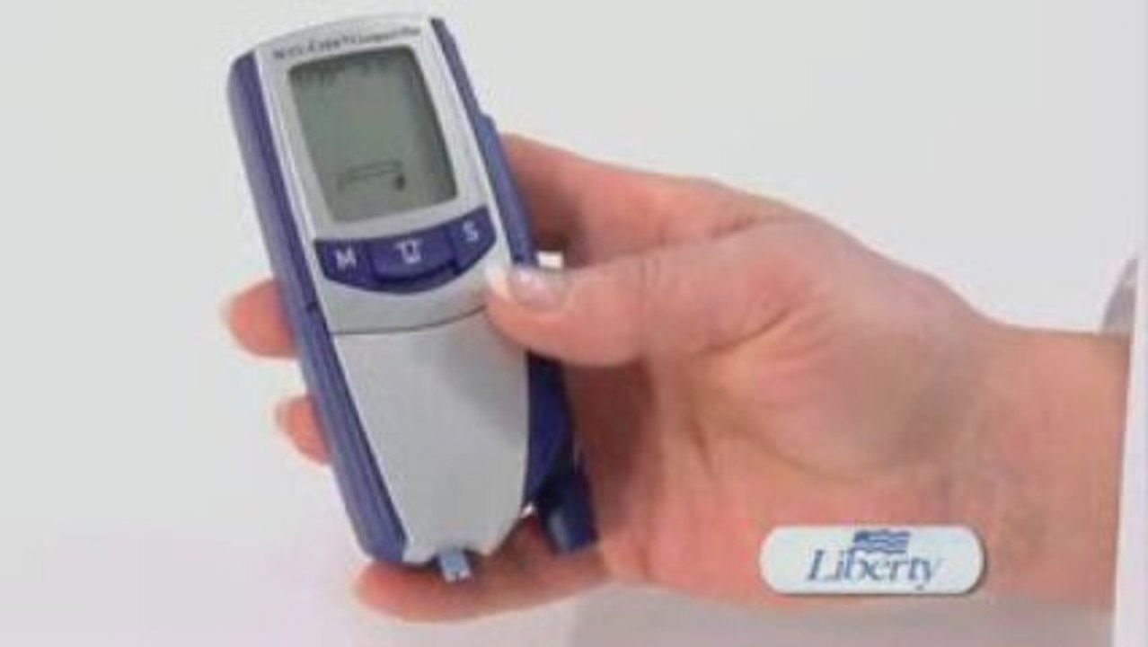 Accu Chek Compact Plus Blood Glucose Meter