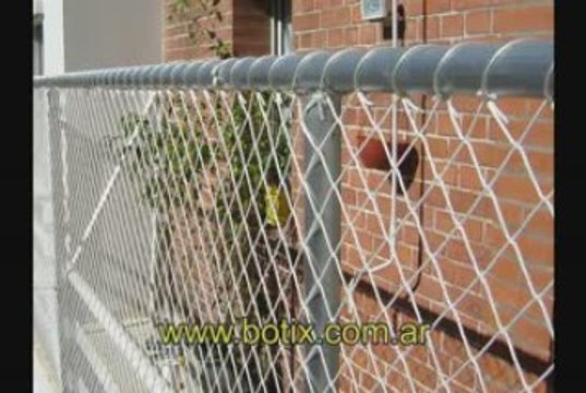 Prevencion de caida de mascotas desde un balcon