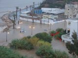 Annaba il ya qques jours ....la mer monte.. plage Chapuis