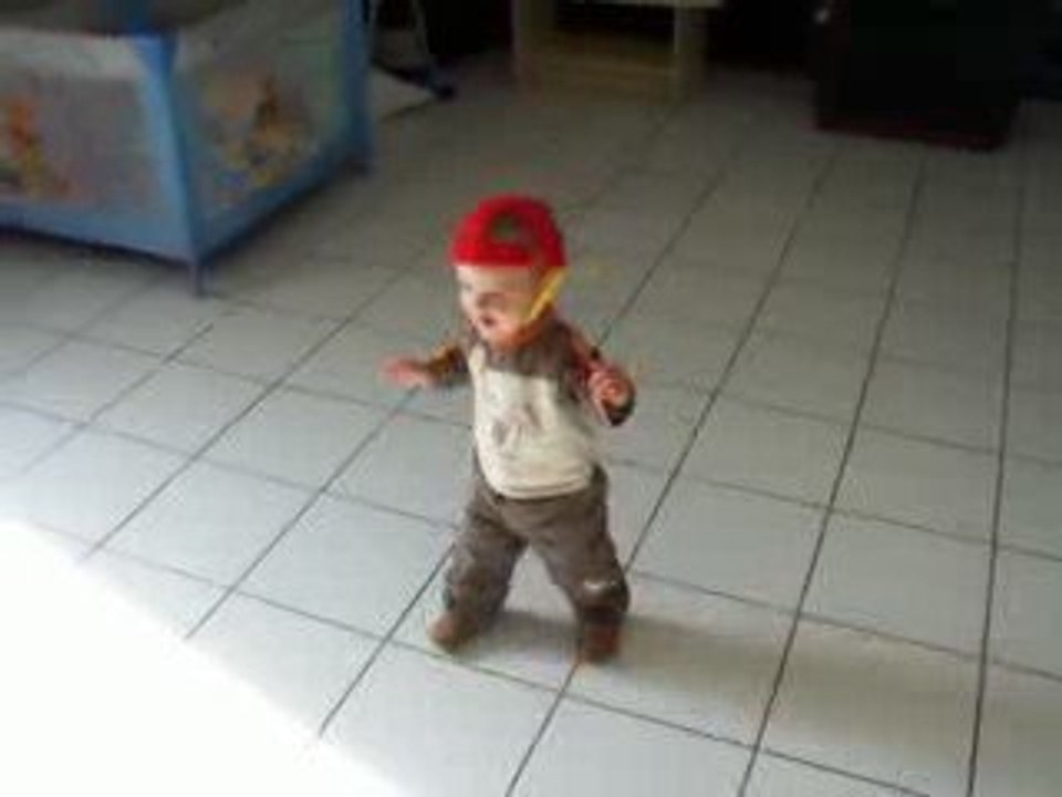 Les premiers pas de Mathys (1)