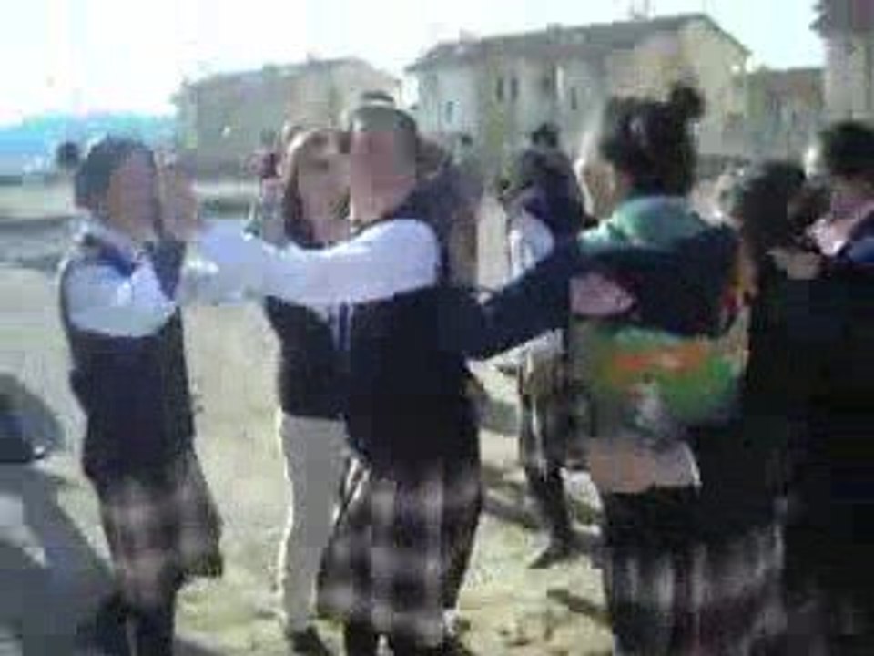 Nevruz Bayramı 2009, kızlar ip çekme yarışması
