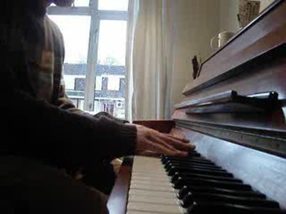 Street Fighter - Ryu theme piano