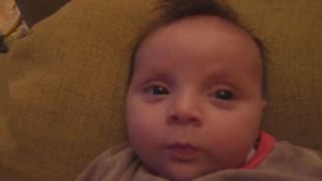 Alban et ses premiers sourires et ses premiers areuh