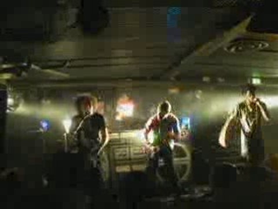 Cyanure - Baste - Le Jouage - Delleck - Drapo @ Batofar