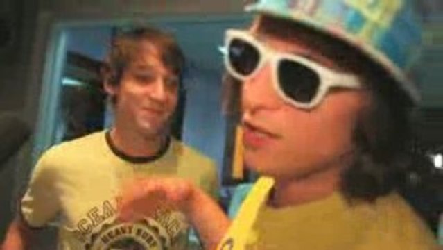 FAF LA RAGE feat. MC FLY - MC FLY SA MERE