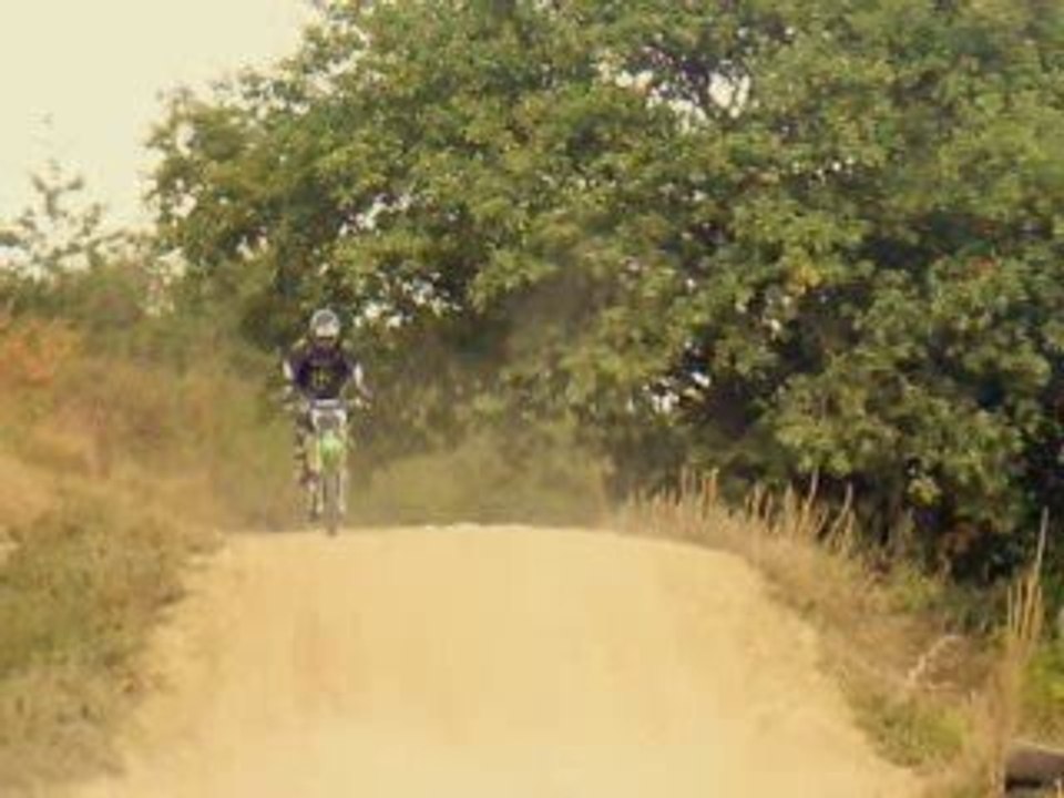 terrain a savigny sur ardres