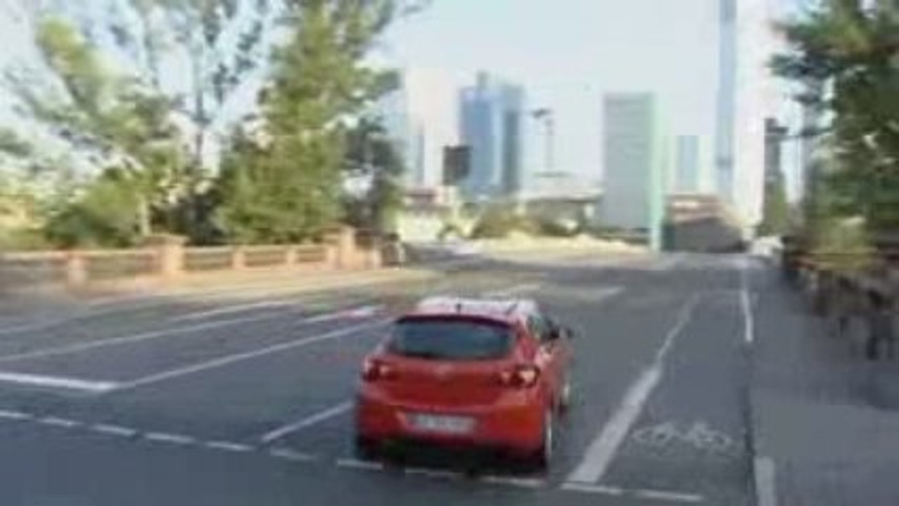 Opel Astra Trailer