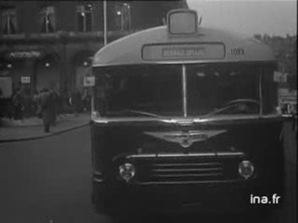 Les nouveaux bus RATP (1954)