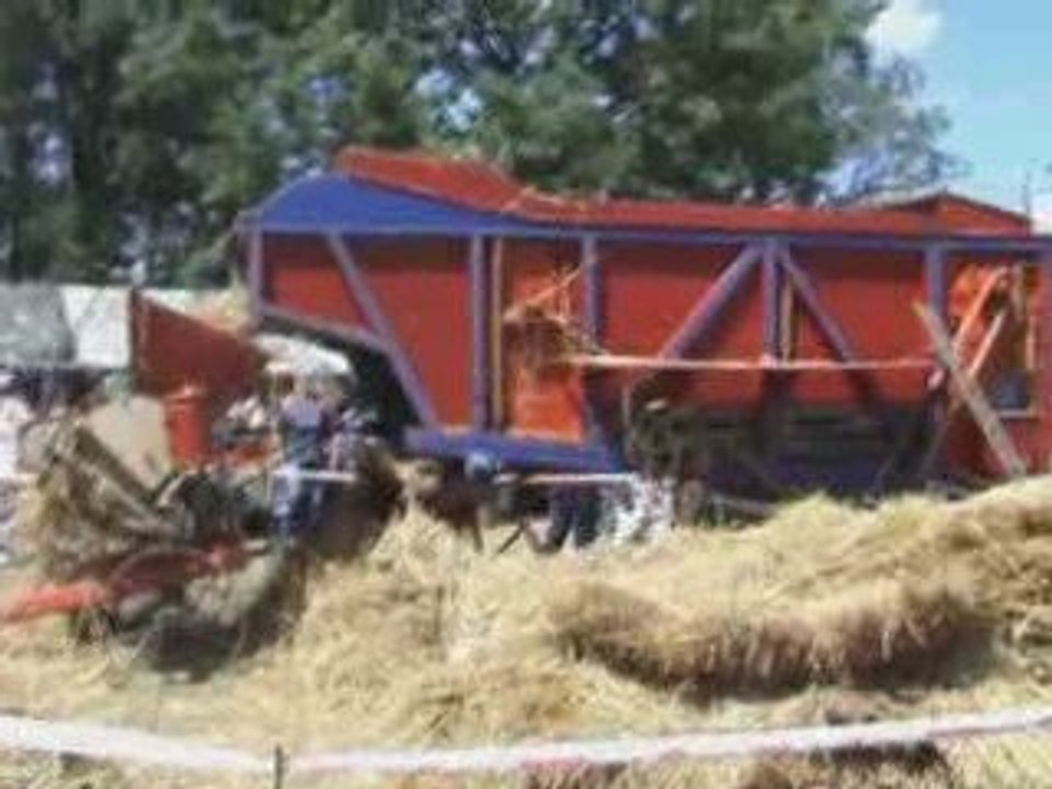 Locomotion en fête 2009 à La Ferté Alais - Plateau agricole