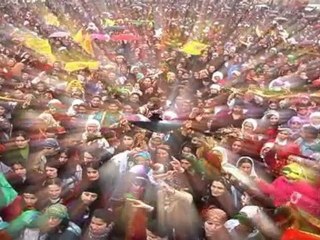 Barış Güvercinleri - YÜKSEKOVA HABER