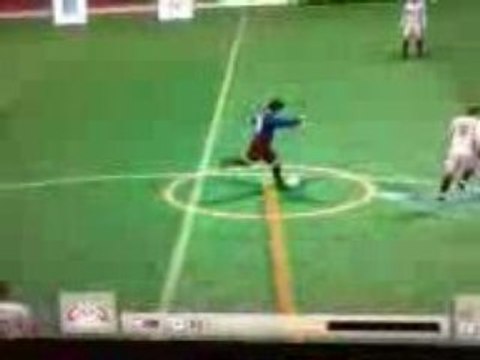 Frappe de fou milieu de terrain PES 2009 Wii