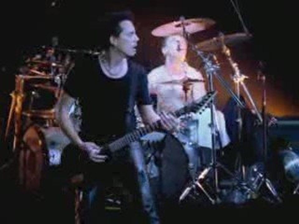 Metallica - Master Of Puppets (Cunning Stunts 1997)