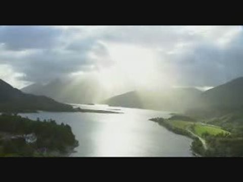 The bonnie banks o' loch lomond