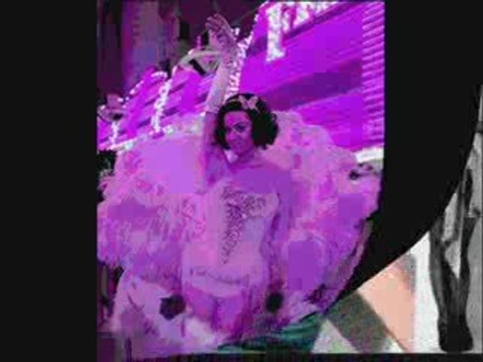 Katy Perry feat. 3OH!3 - Starstrukk {full song}