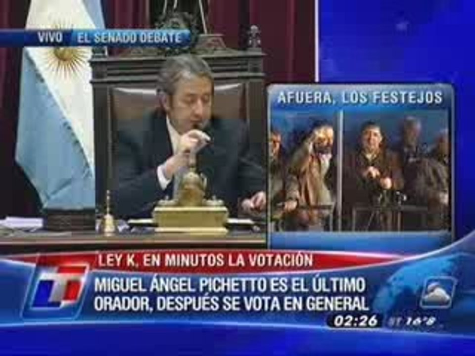 Aprobaron la Ley de medios K