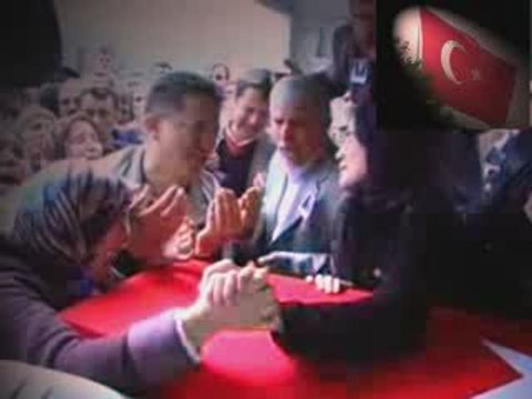 Ahmet Şafak - Sevdalı Şehit şehitler ölmez vatan bölünmez