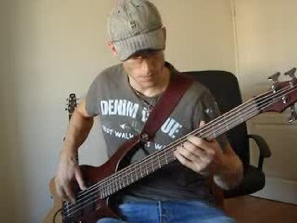 [Bass cover] C'mon Girl