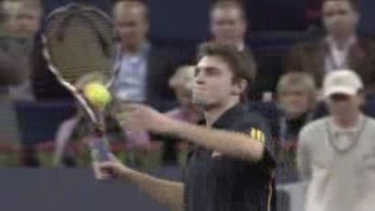 Gilles Simon bat Roger Federer au Masters 2008
