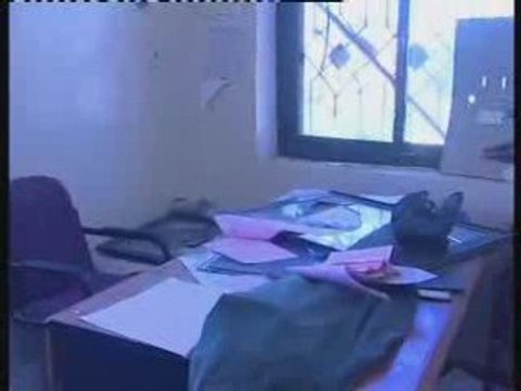 الارهابيون الحوثيون يخربون مبنى أحدى المحاكم في صعدة 1