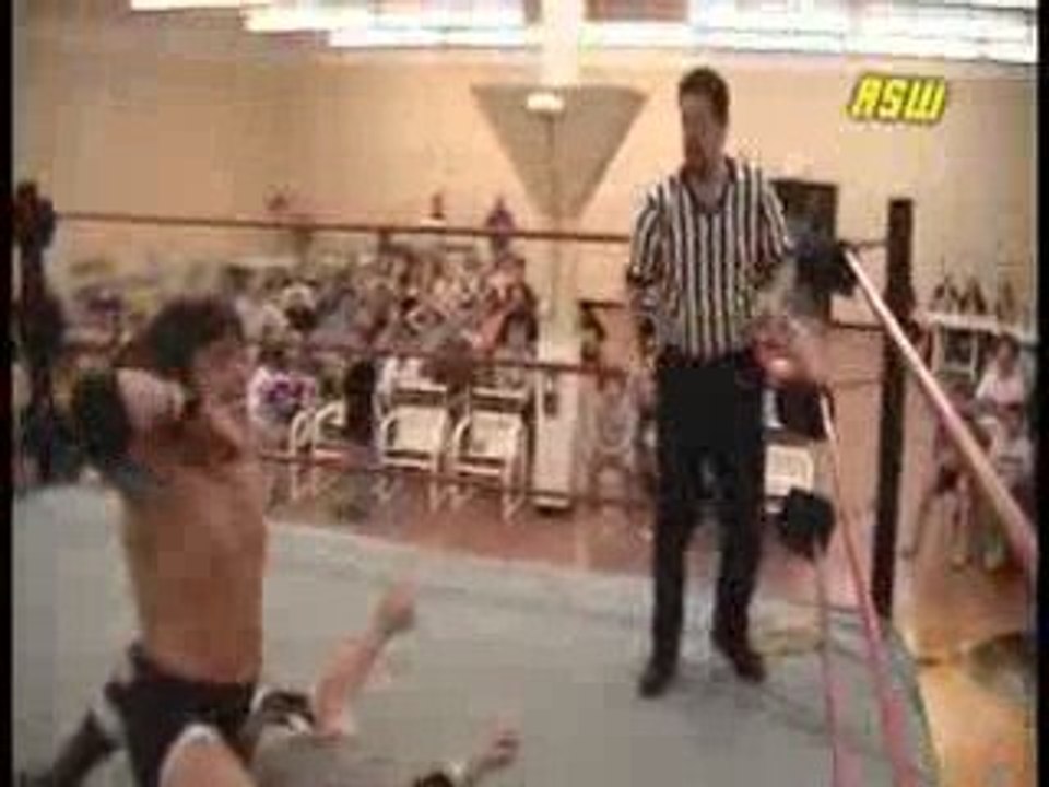 Dave Logan vs Ray Beez (ASW "Holla' Back")