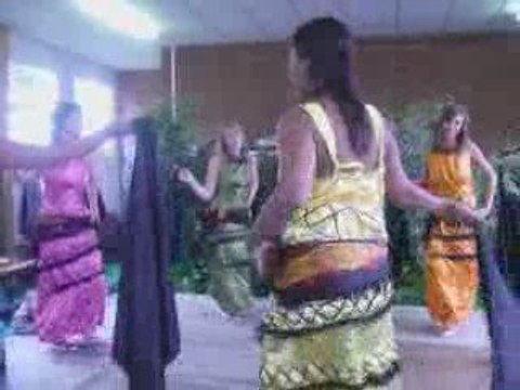 Fadela AMARA à Wattrelos Quartier Beaulieu - Danse Orientale