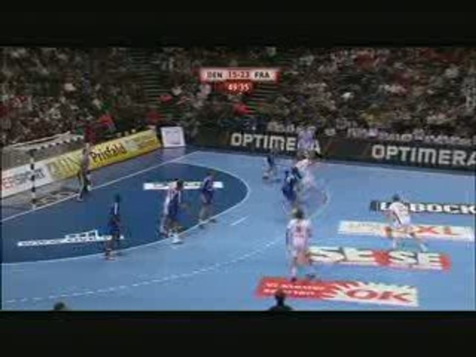 AÇIK GOL SANSI 7 METRE