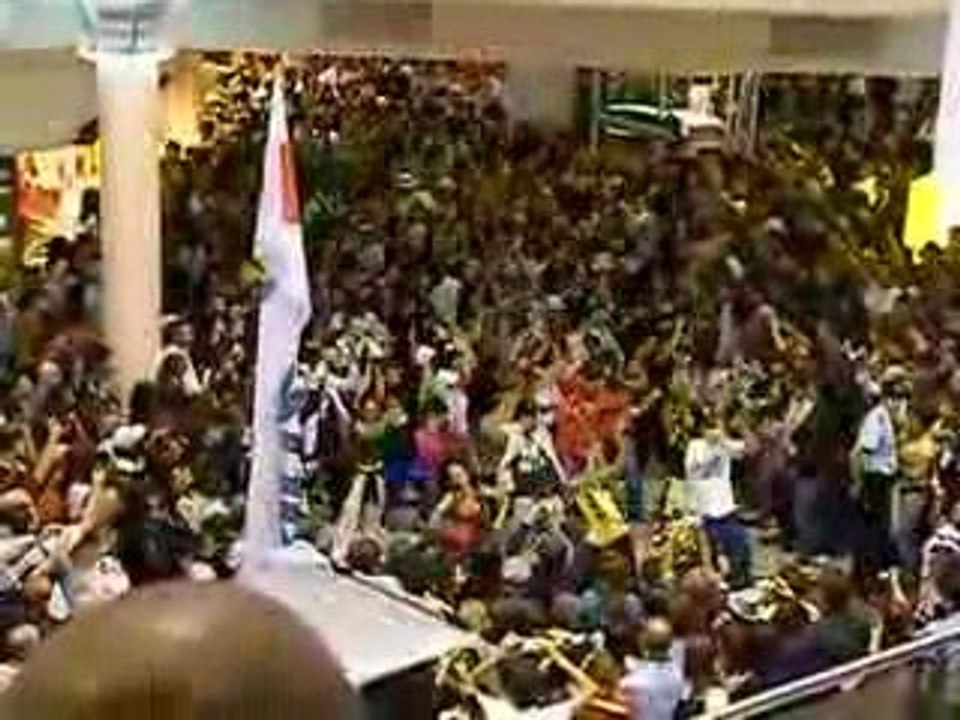 Flash Mob Michael Jackson  Le Gru