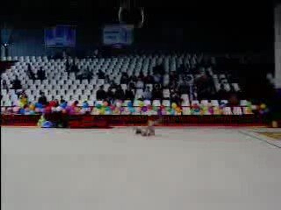 Ekaterina Prokopenko AZE-hoop