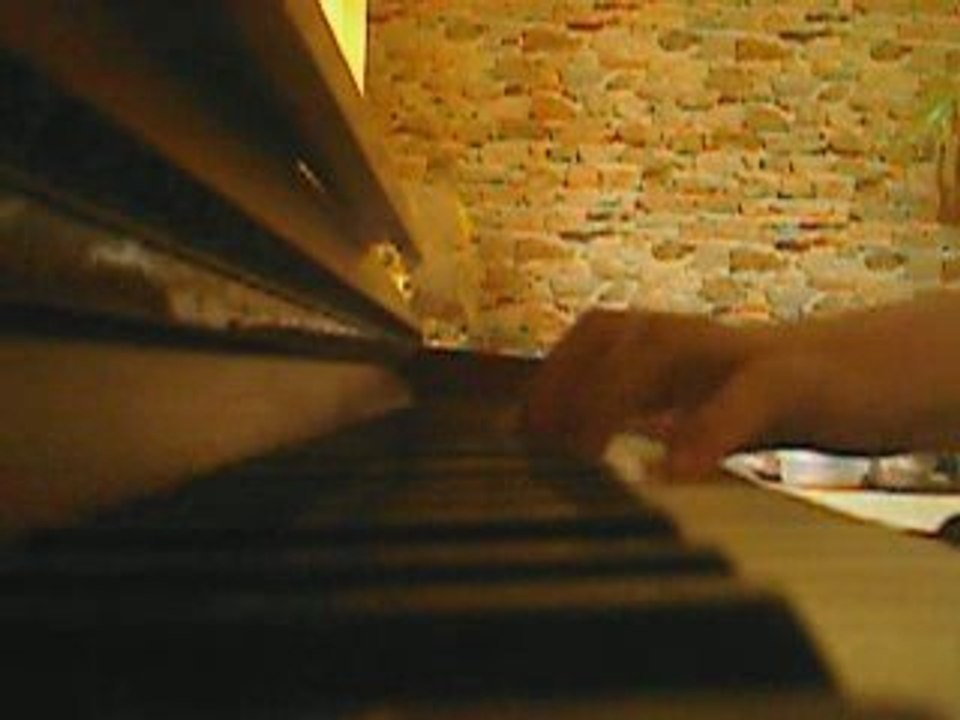 AC13 - Beethoven cover - Für Elise (riff principal)