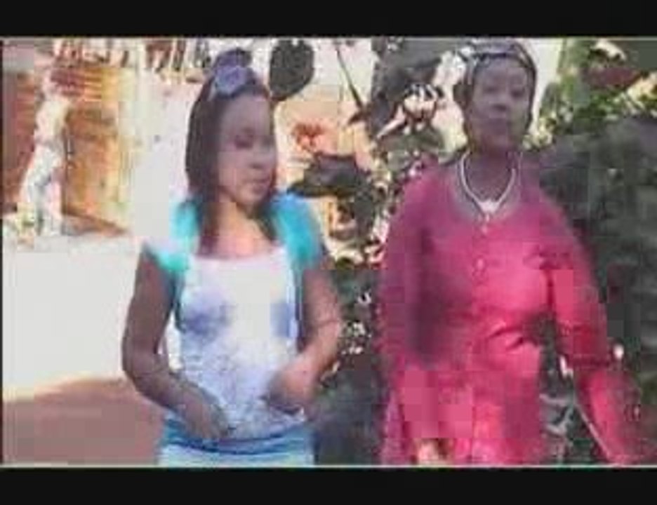 Nosy lonjo music Tsimora ny fitadiavana