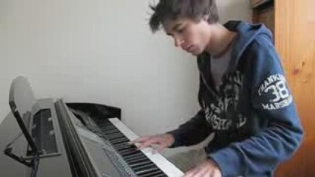 Black Eyed Peas I Gotta Feeling Piano Cover