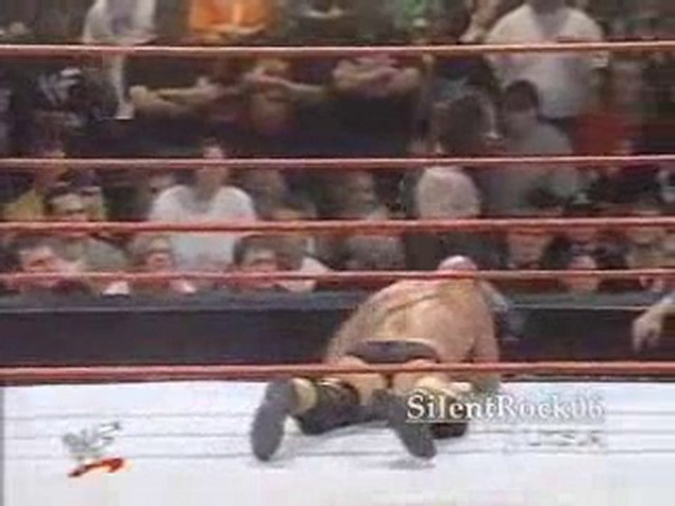 WWF Raw is War (1999) - The Undertaker vs Stone Cold for the WWF Championship - 5/31/99