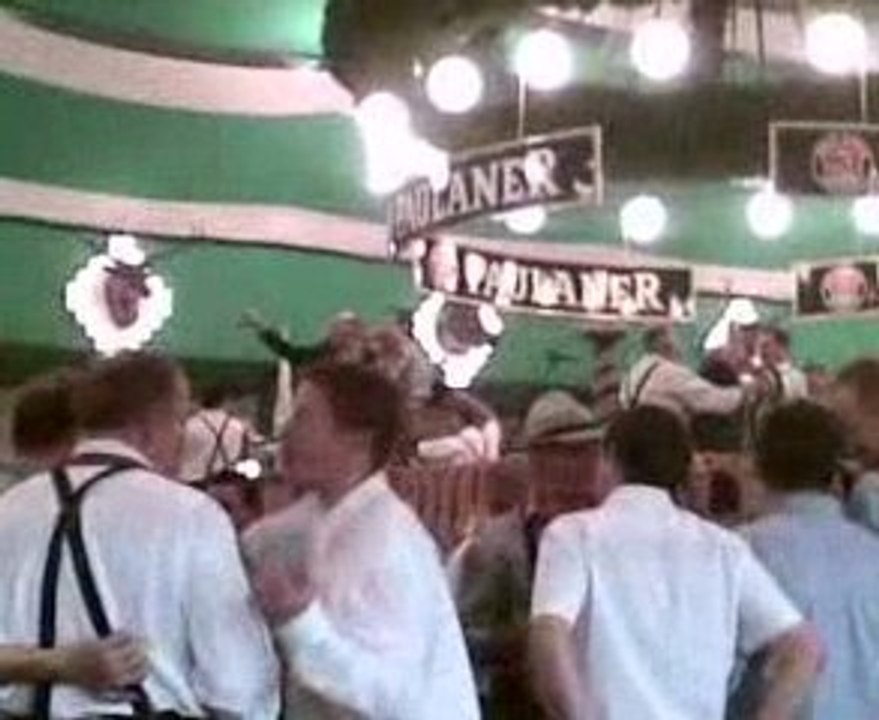 Tony vom Büro im Armbrustschützenzelt - Angels