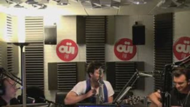 EXPATRIATE EN SESSION OUI FM