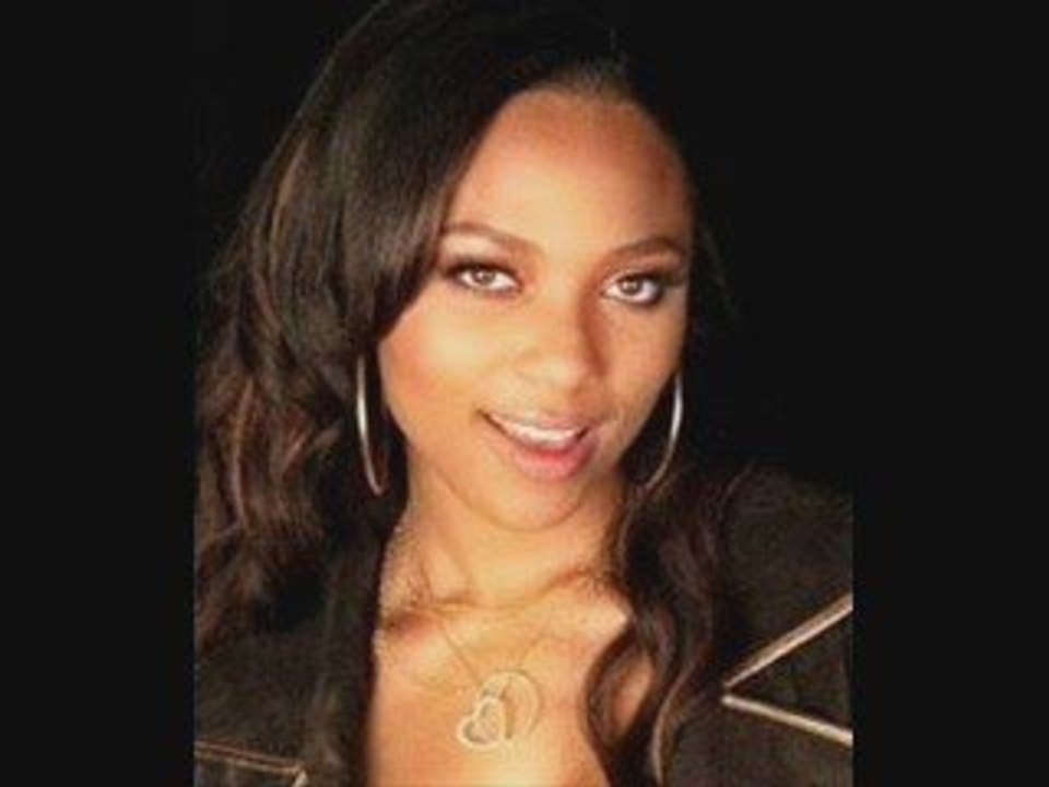 Teairra Mari - Sponsor (Ft. Soulja Boy & Gucci Mane)