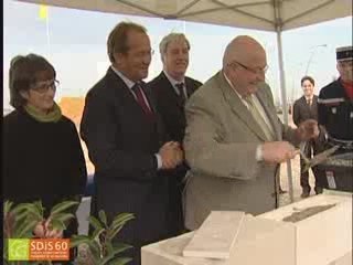 Pose de la première pierre / Nouvelle direction des services