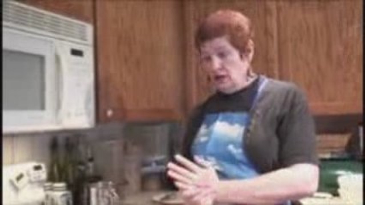 Evil Auntie Makes Shortbread