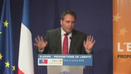 Discours de bienvenue de Xavier Bertrand à José Maria Aznar