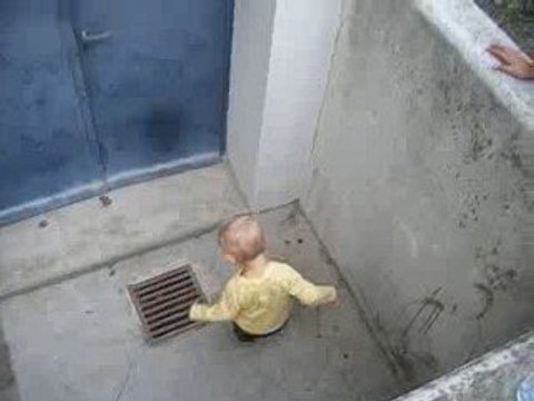 pourquoi descendre par les escaliers qd ya 1rampe à 70°