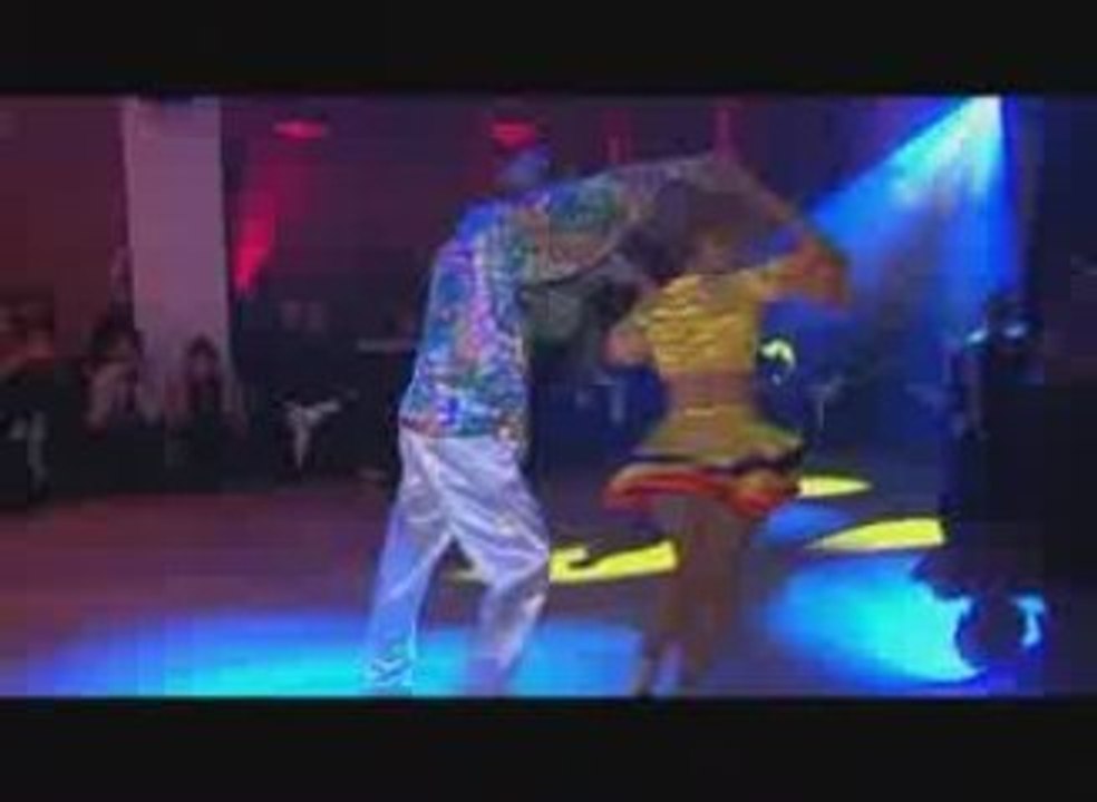 PAREJA DE SALSA, NUEVO VIDEO DE SHOW DE SALSA, RichardyFaby