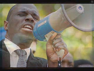 Kémi Séba interpellé ce matin par la section anti-terroriste