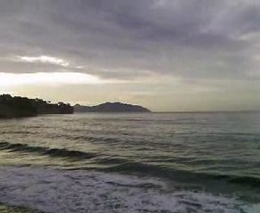 ch@movie petit lever de oleil a 08h45 golfe d'amour ? ET OUI