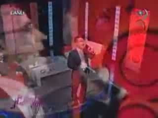 Necip Fazıl Karadağ Farklı ezgi