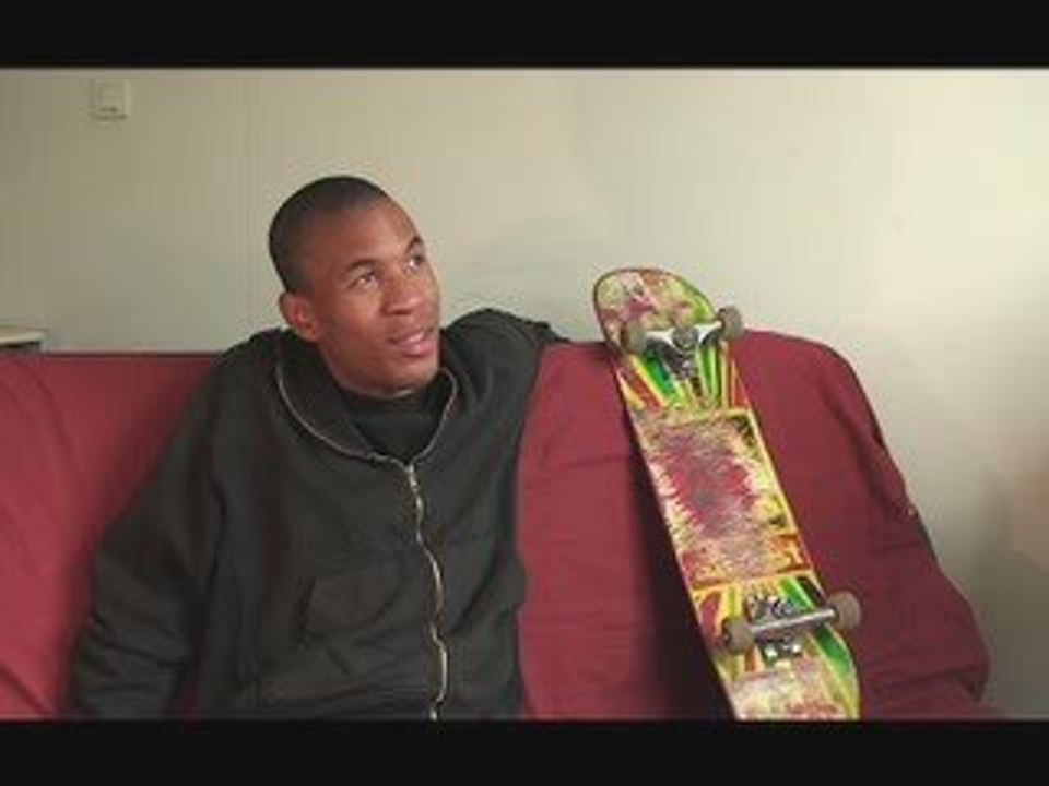 Ollie Bible, épisode 1 "le Livre de Jonathan"